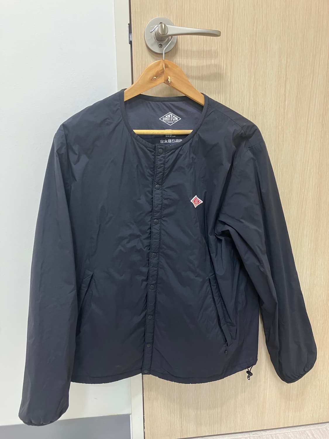 단톤 프리마로프트 인슐레이션 자켓 블랙 44 (XL) 상품이미지2