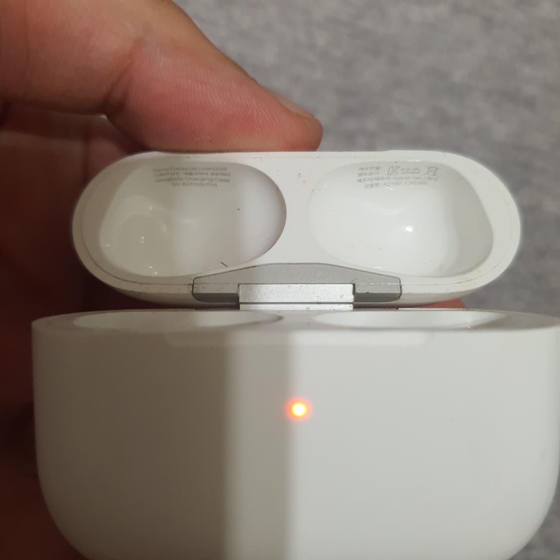 정품 에어팟 프로 1세대 A2190 본체 상품이미지5