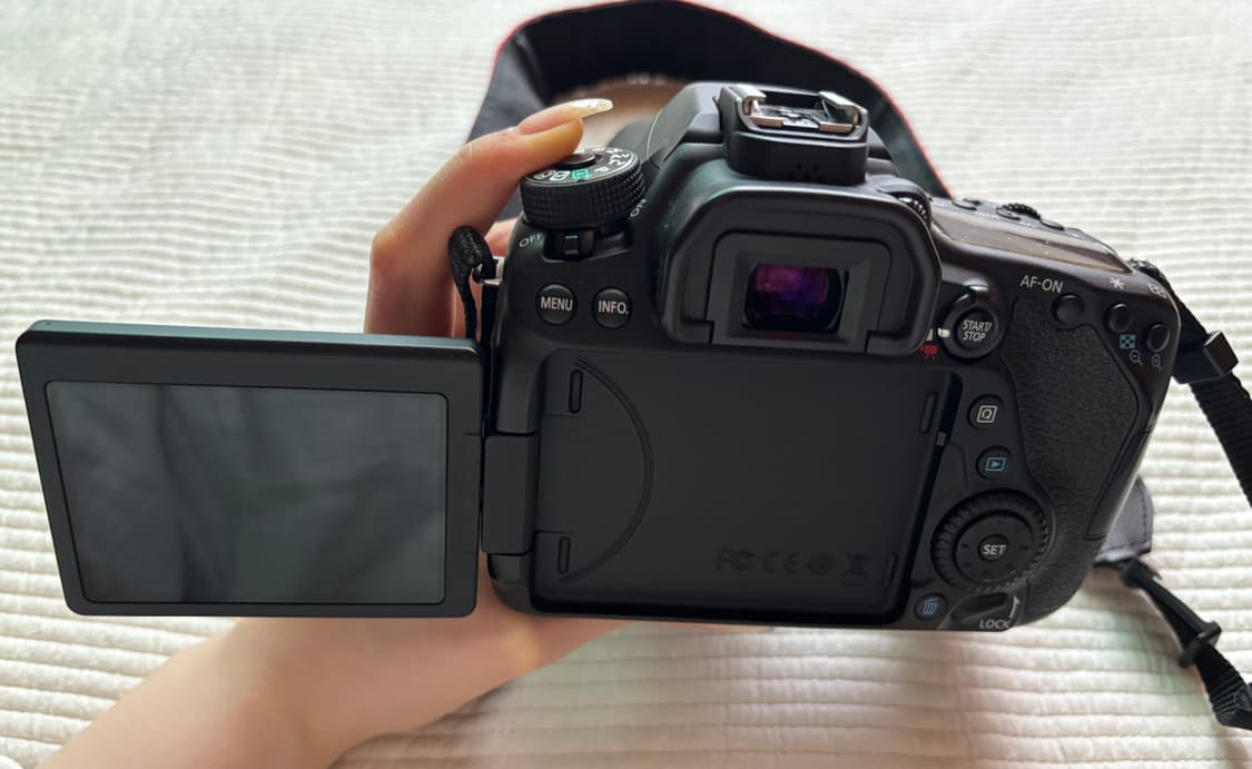 캐논 EOS 80D + 시그마 18-20mm 상품이미지4