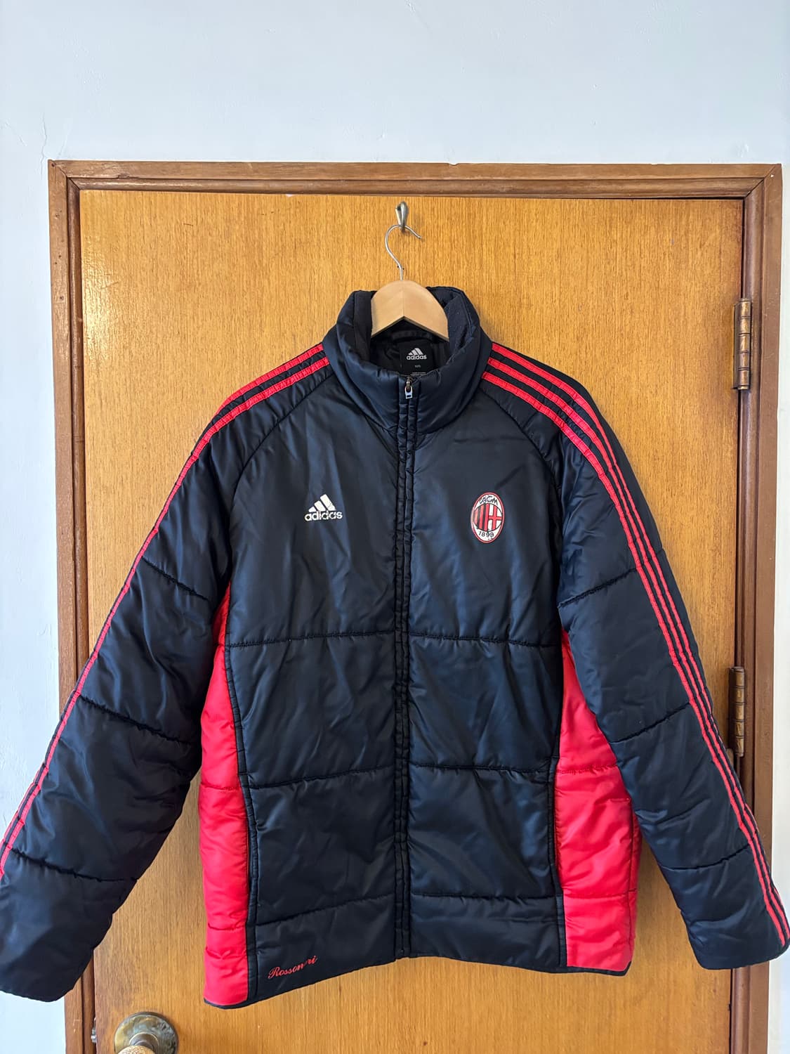 아디다스 AC밀란 패딩 블랙/레드 상품이미지1