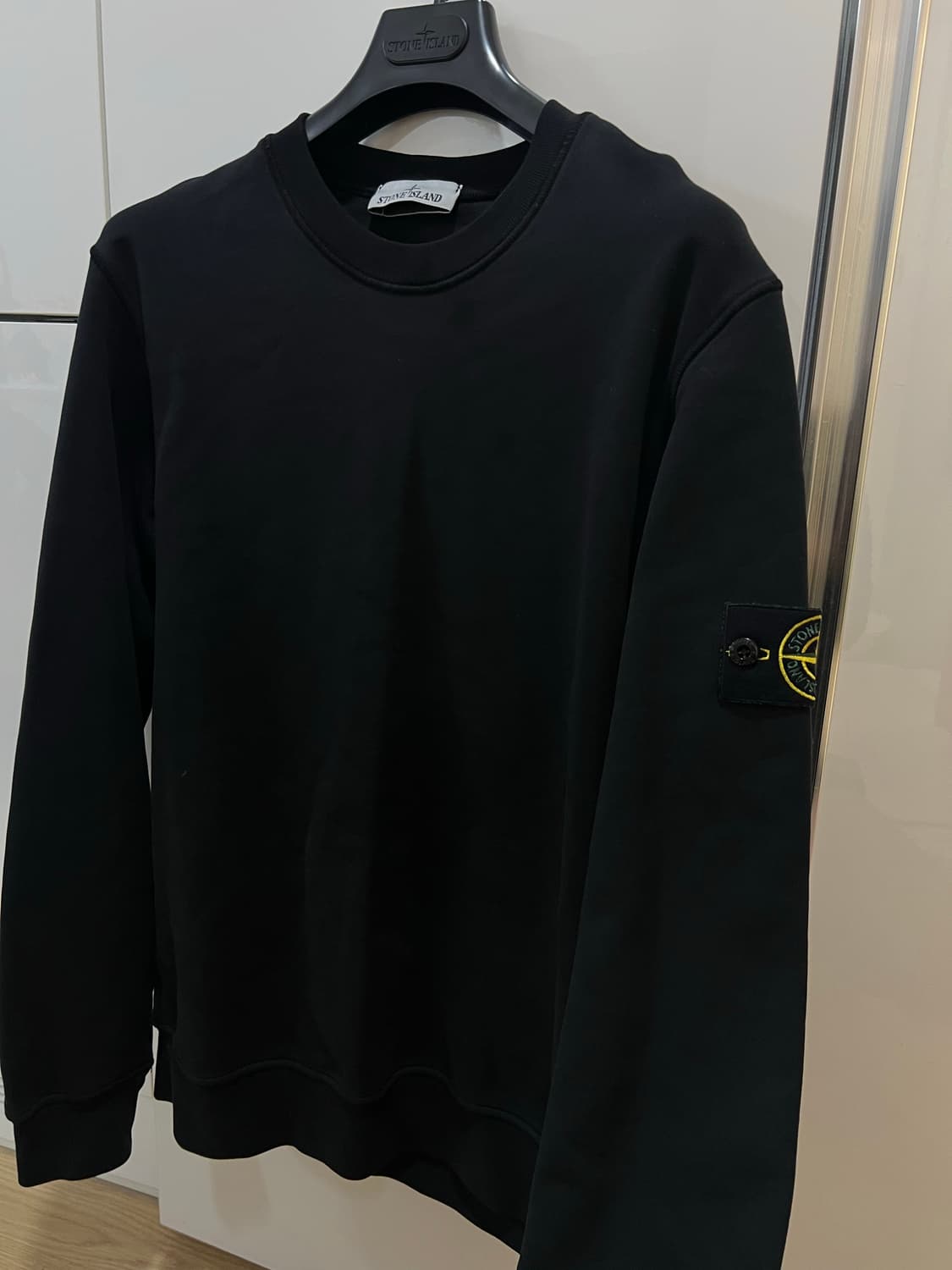 24fw 스톤아일랜드 맨투맨 L 상품이미지1