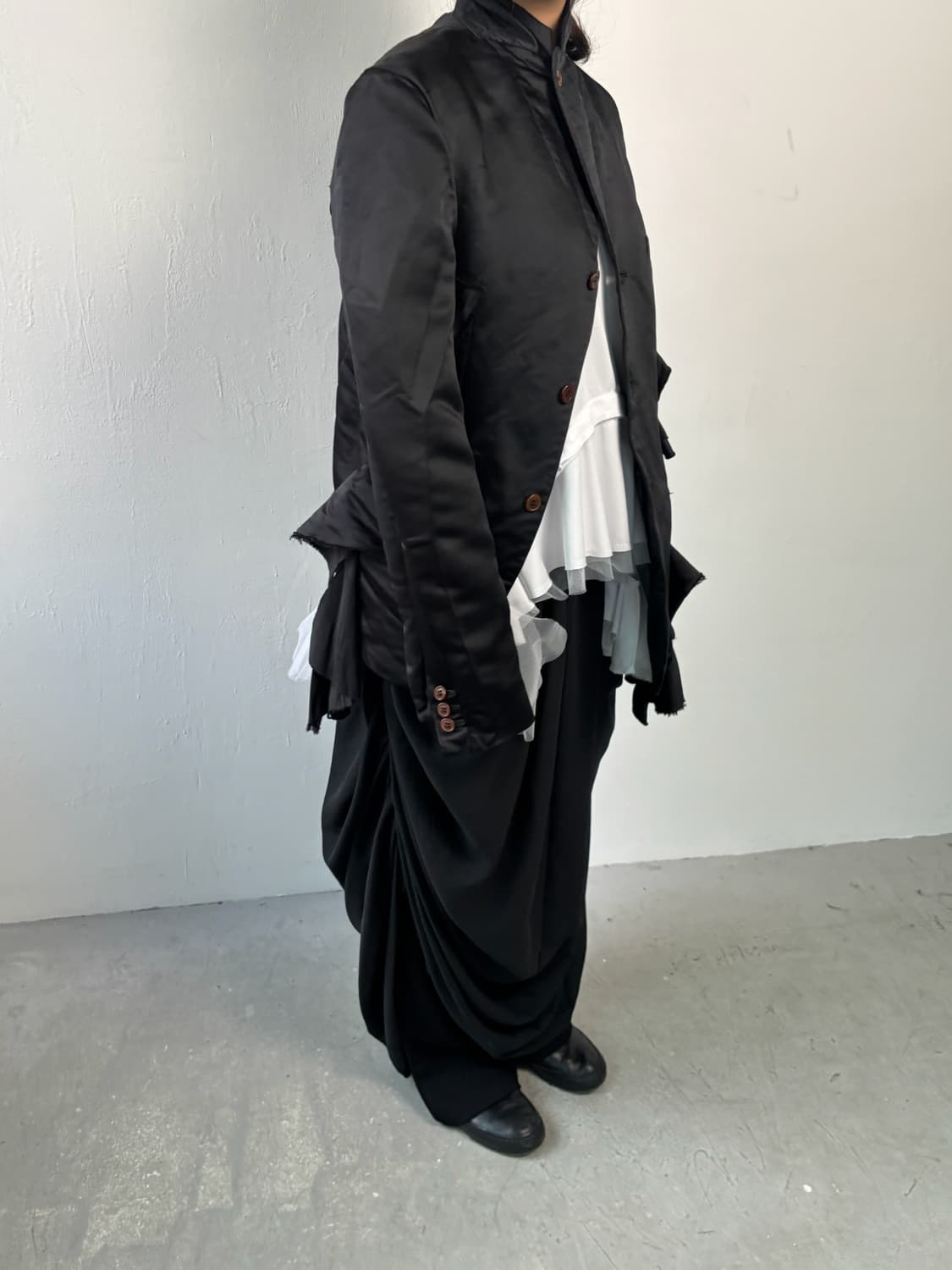 꼼데가르송 24SS 러플 티셔츠 상품이미지2