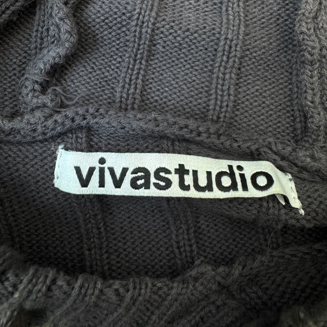 비바스튜디오 워싱 그런지 후드 니트 상품이미지5