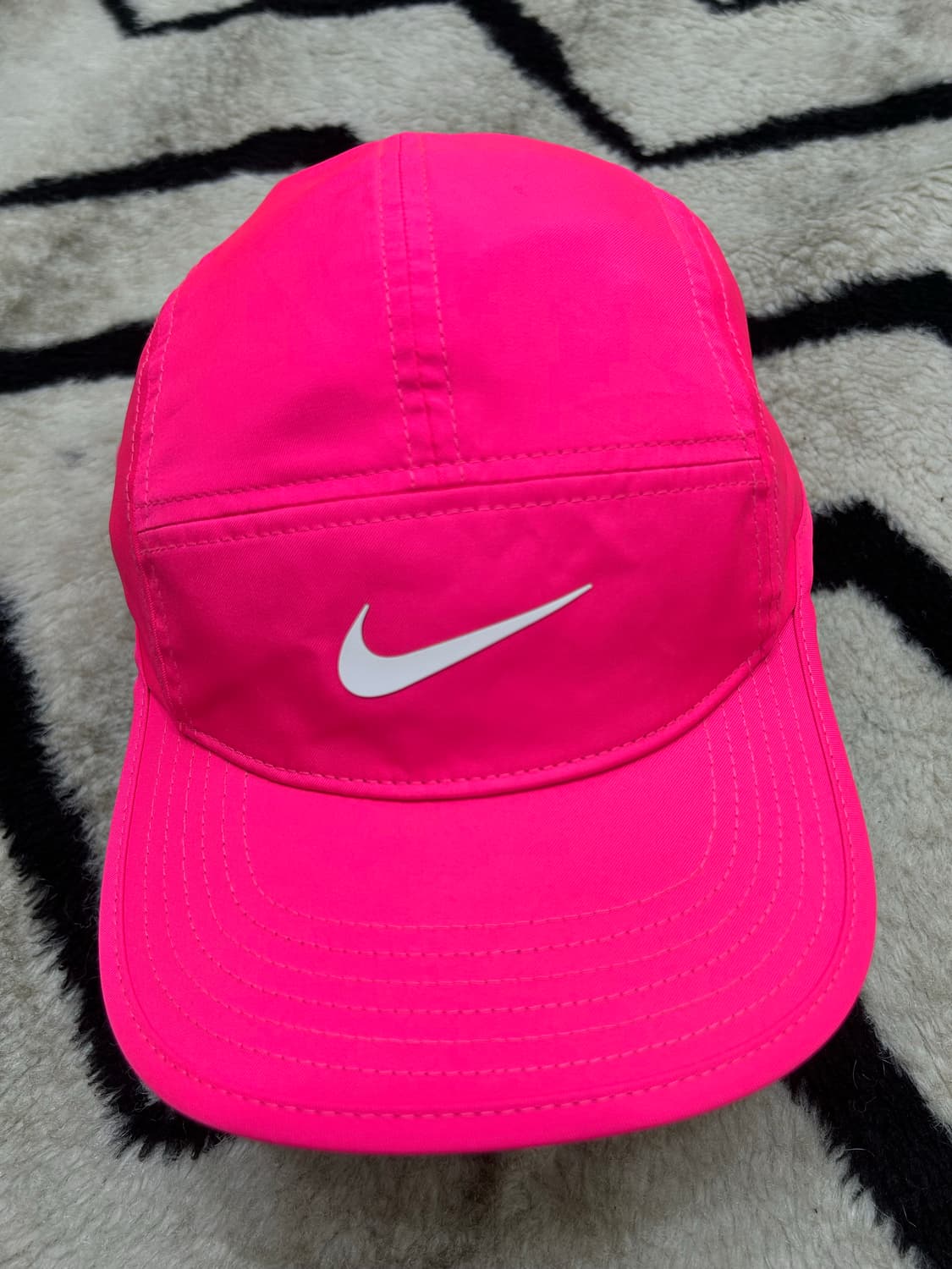[SM]나이키 드라이핏 런닝 스우시 캡/하이퍼핑크 상품이미지3