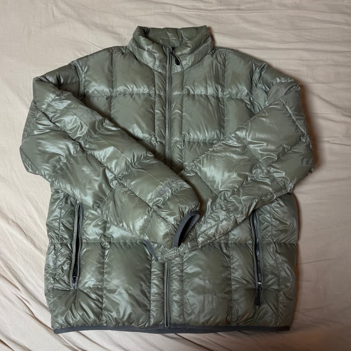 [XL] 디스이즈네버댓 퍼텍스 라이트 다운 자켓 다크 세이지 상품이미지1