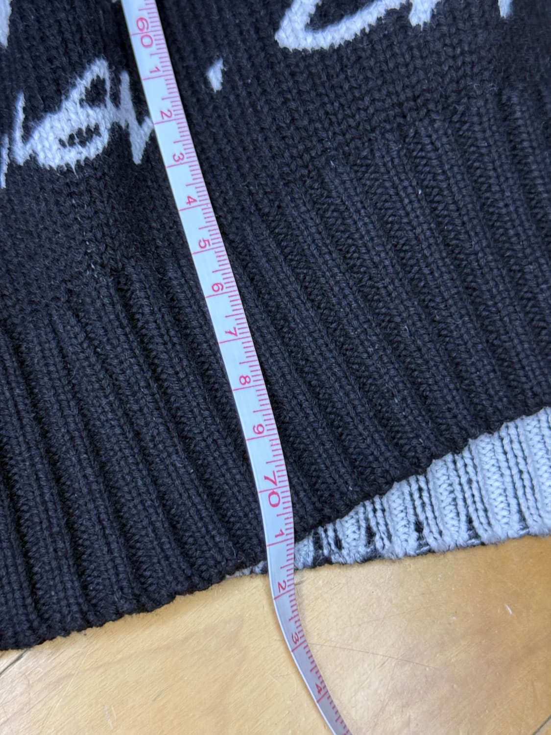 Supreme Futura Sweater Black 24SS 상품이미지7