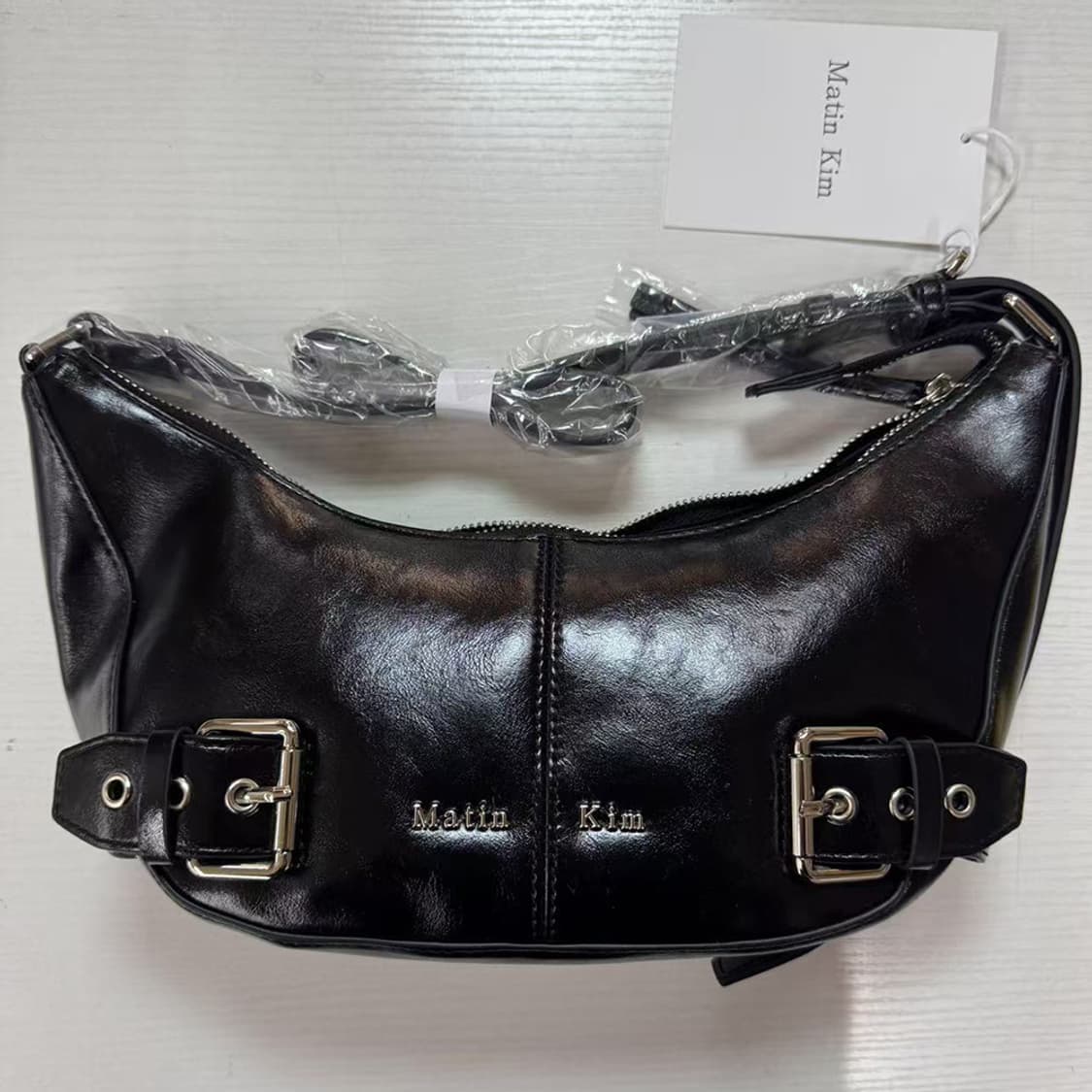 (새상품)마뗑킴 벨트드 숄더백 미니백 블랙 마땡킴 상품이미지1