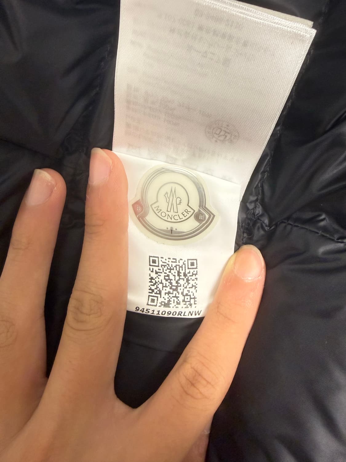 몽클레어 블랙 니트패딩 상태 s급 급처 상품이미지9