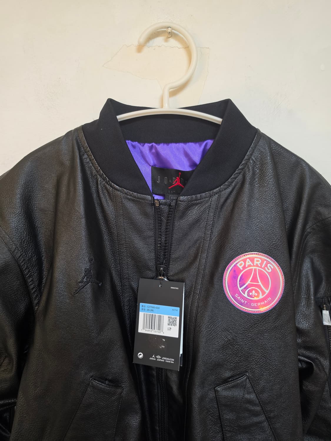 조던 파리생제르망 여성 레더 봄버 자켓 85(M) 새상품
 상품이미지3