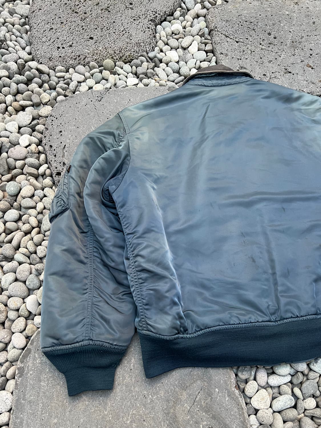 2000s HARD FADED ALPHA CWU 45 알파인더스트리 봄버 상품이미지8