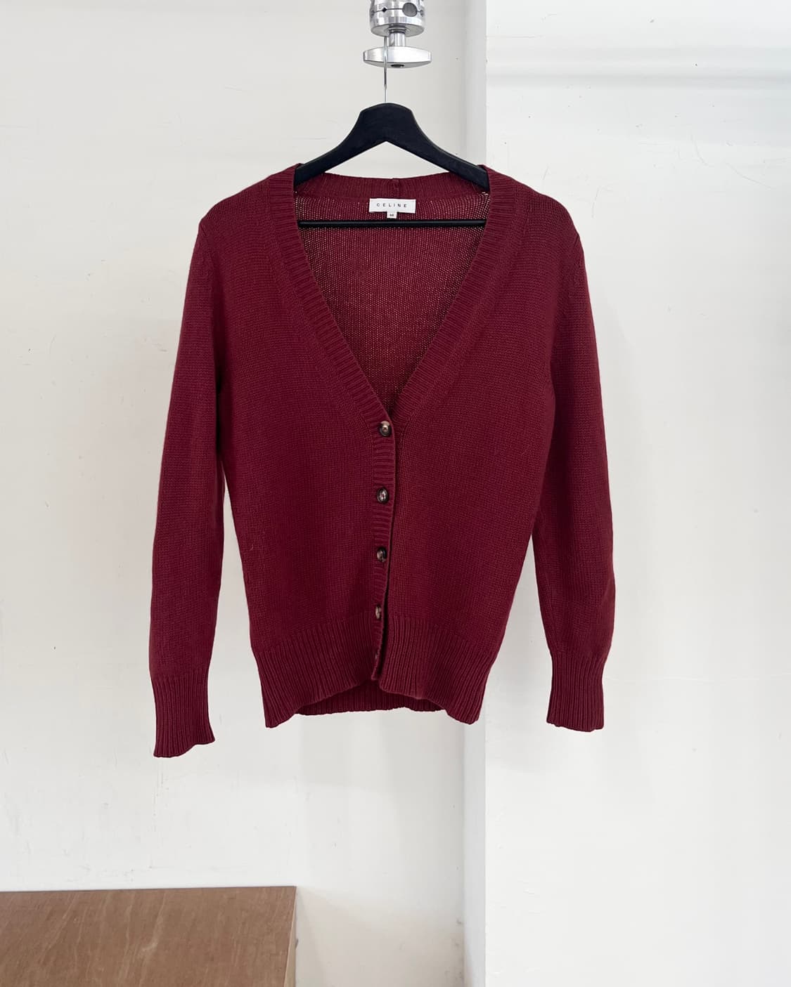 셀린느 버건디 캐시미어 브이넥 가디건 상품이미지1