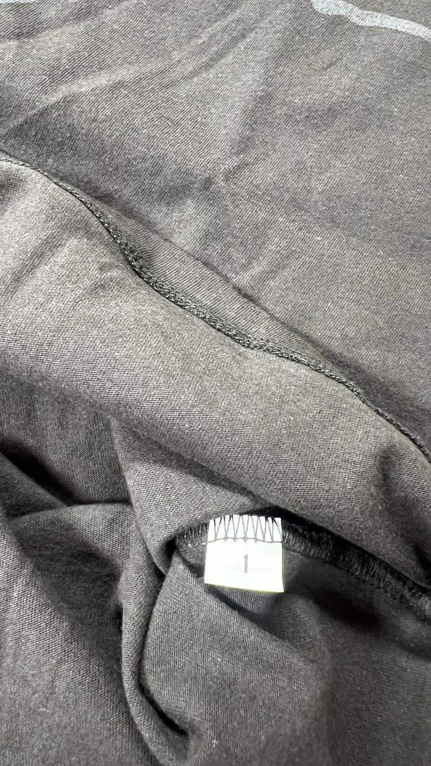 (새상품)이지 X 션존 티셔츠 블랙 1사이즈 상품이미지3