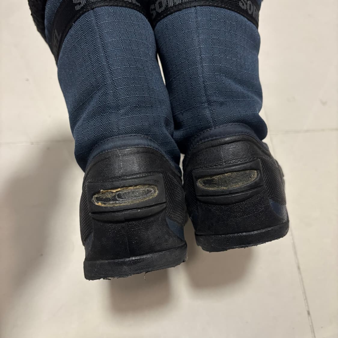 정품 소렐 네이비 블랙 양털 방한 부츠 245 상품이미지8