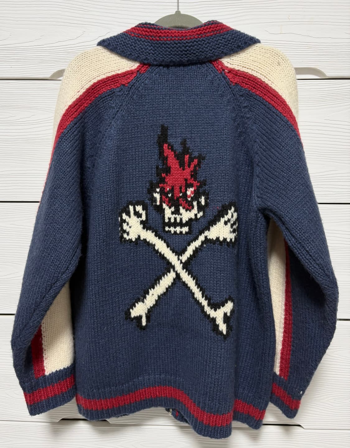 나이스고스트클럽 스컬 코위찬 스웨터 집업 상품이미지3