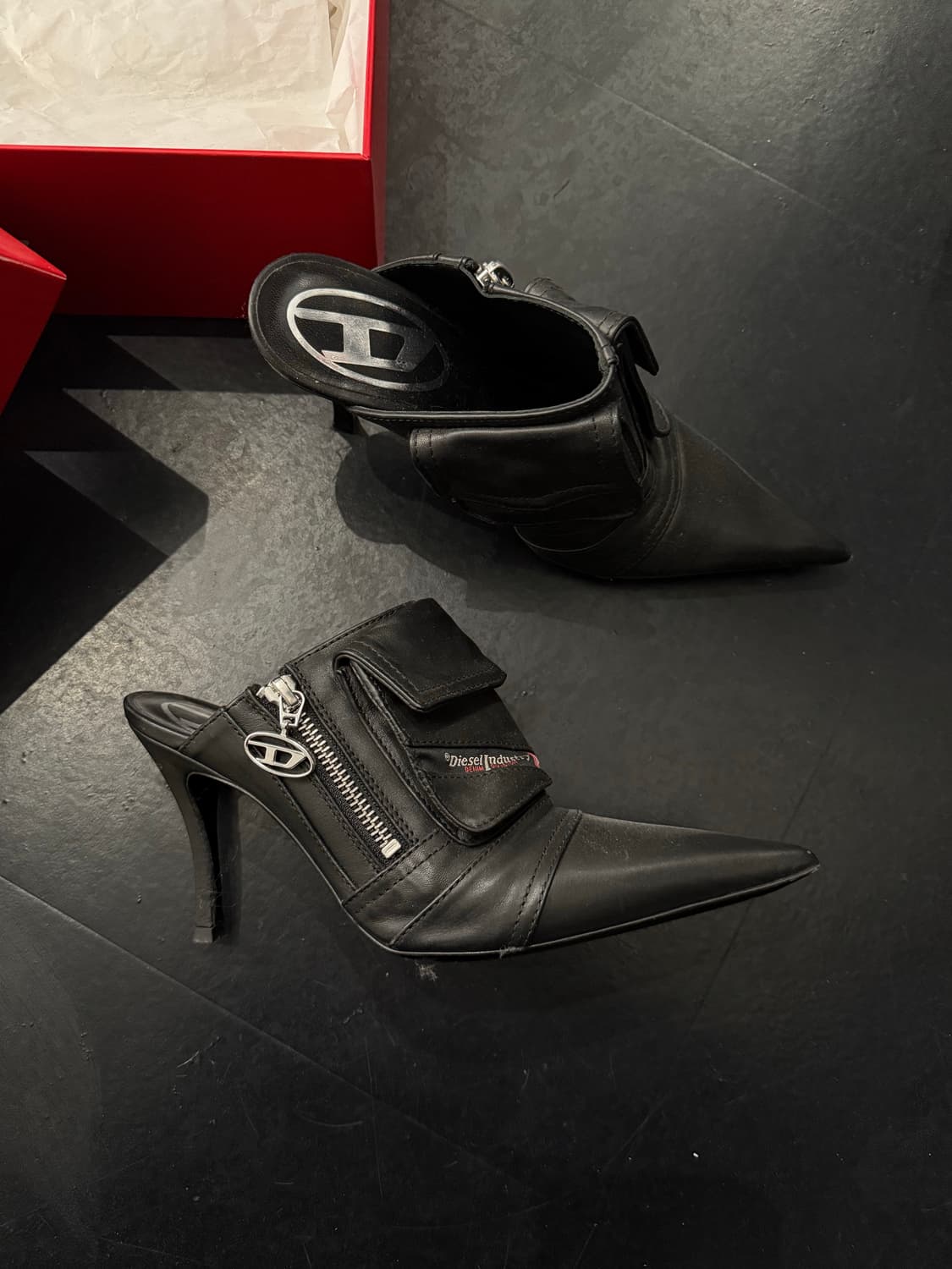 Diesel D-Logo Zip Heeled Mule 상품이미지3