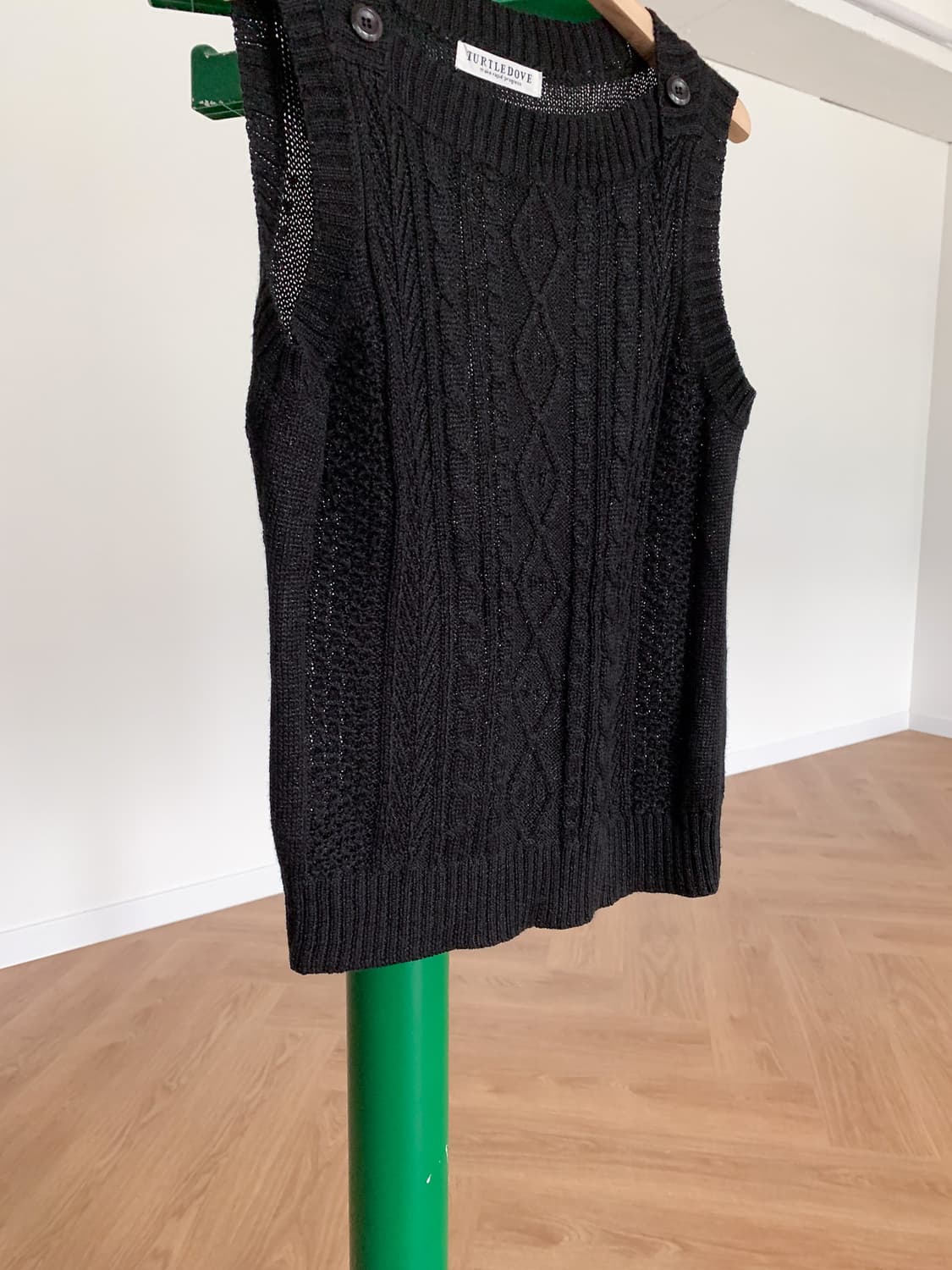 스퀘어넥 버튼 니트 베스트 90-95  상품이미지8