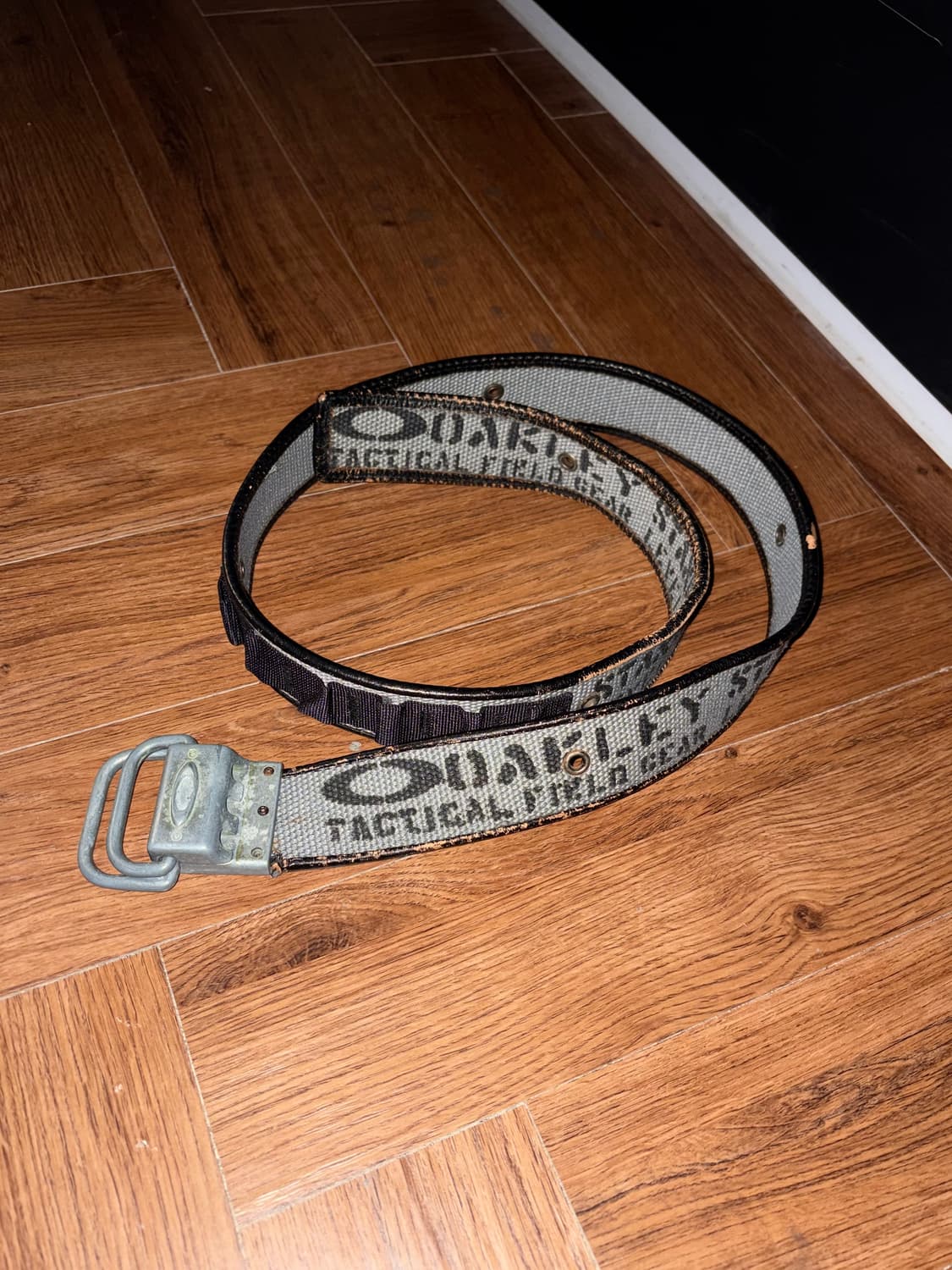 오클리 빈티지 벨트 상품이미지1