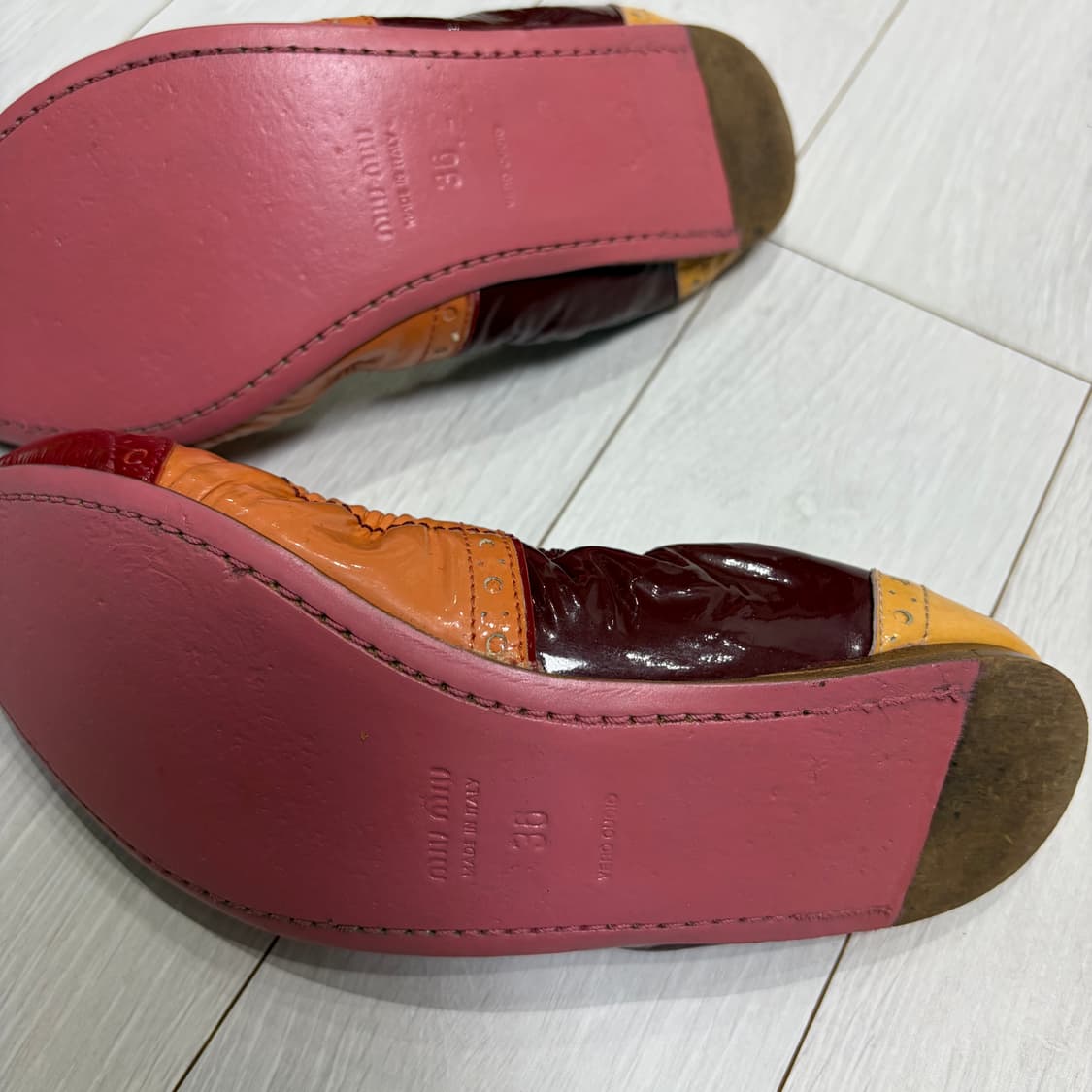 미우미우 플랫슈즈 상품이미지3