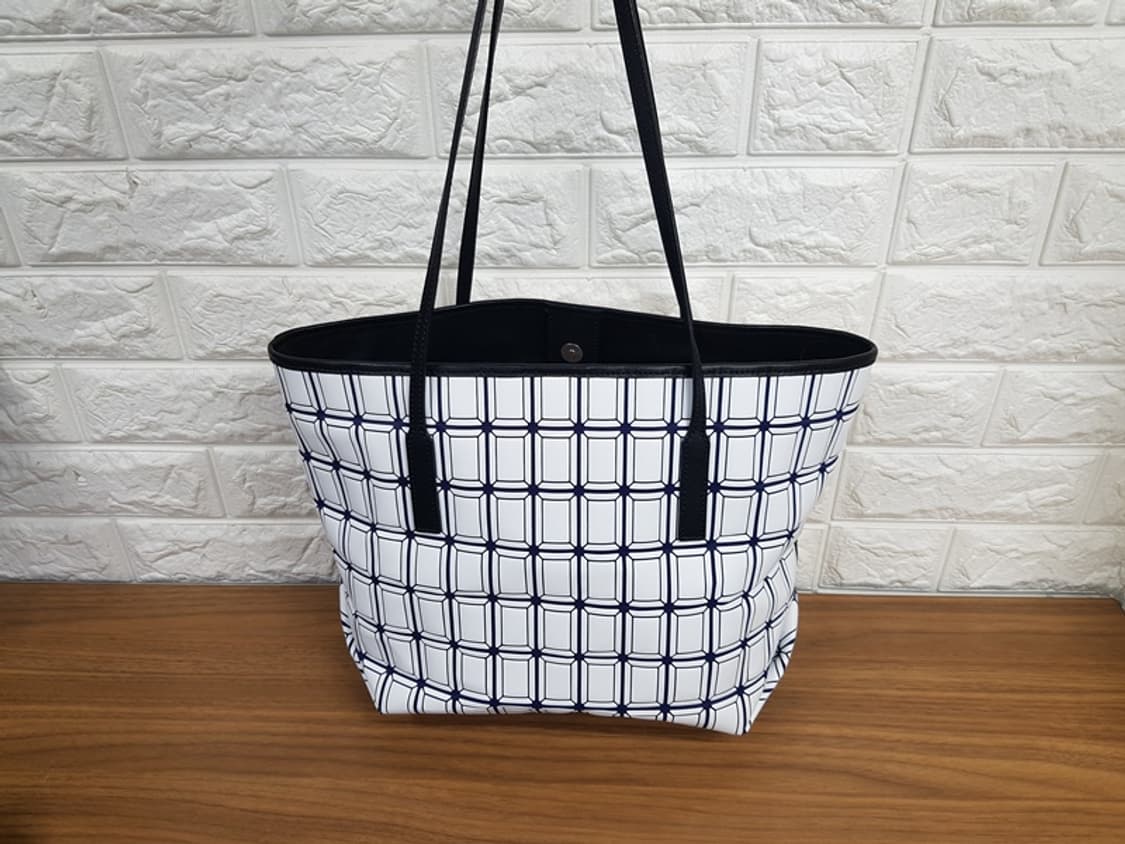 쿠론 프리즘 쇼퍼백 (투턴) 상품이미지2