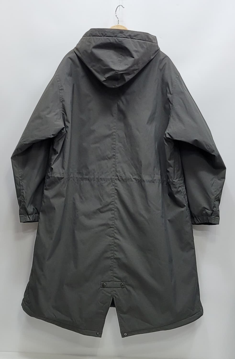 유니클로 ×엔지니어드가먼츠 후드 코트 / 남 L 카키
 상품이미지2