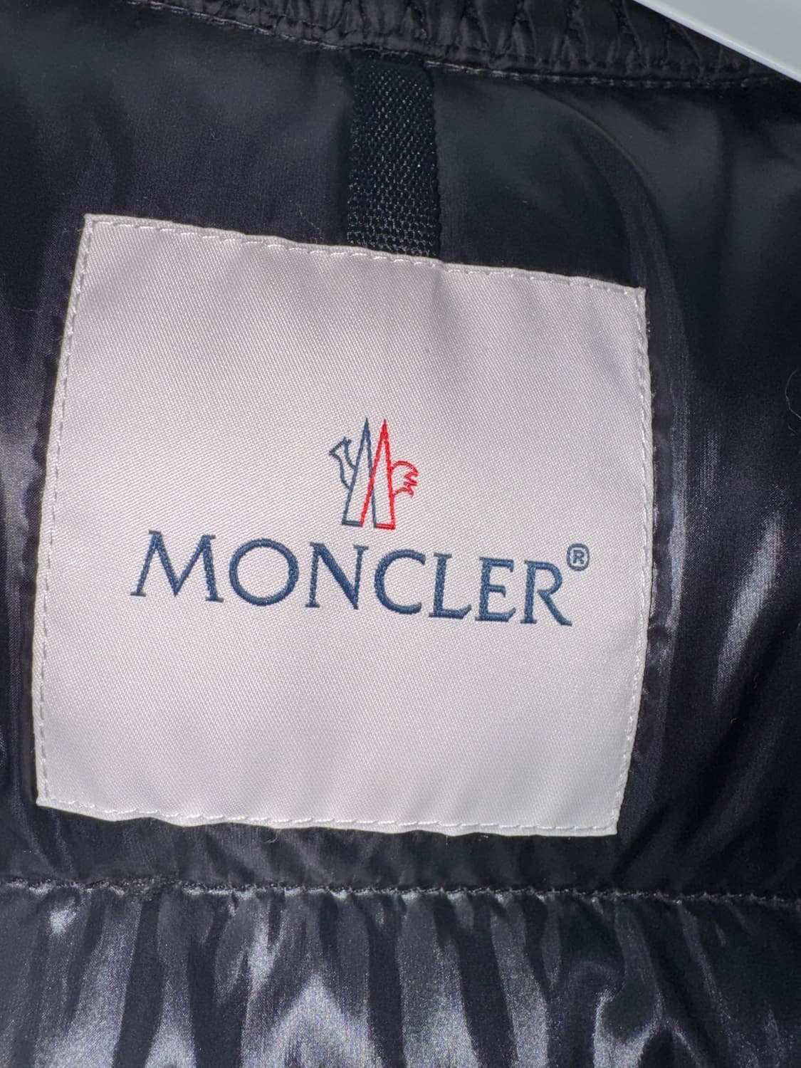 몽클레어 여성 패딩 조끼 블랙  상품이미지4