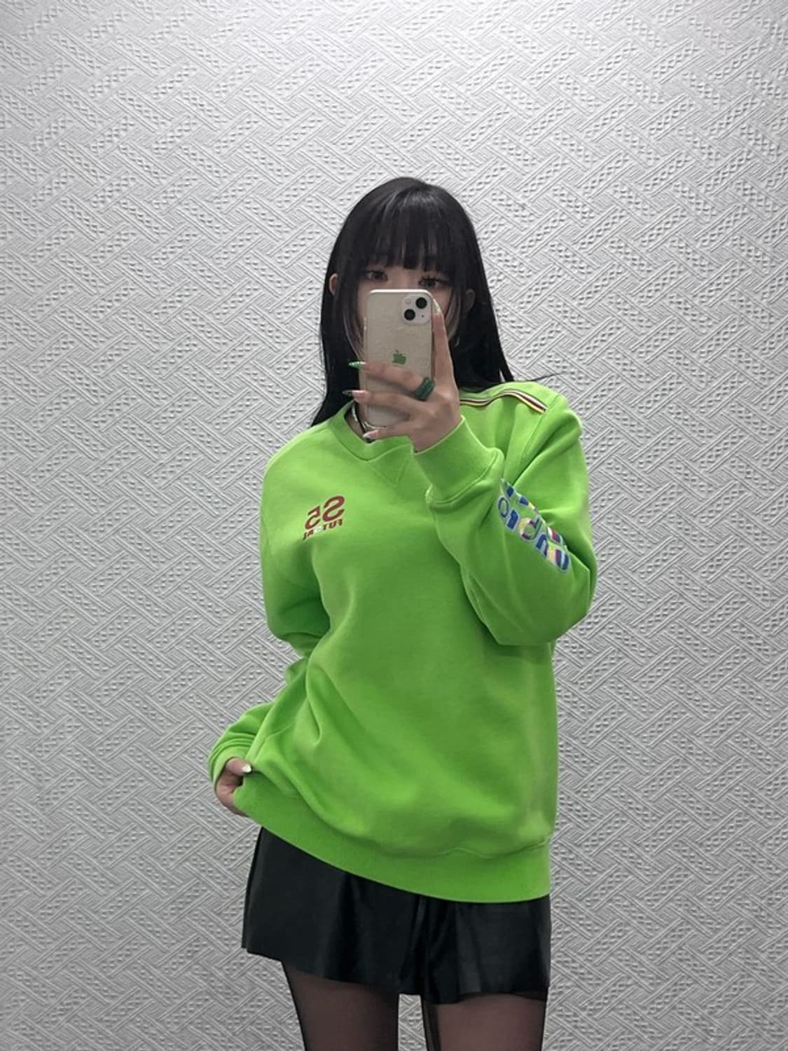 엄브로 올드스쿨 키치 프린팅 네온그린 기모 맨투맨 M C09356 상품이미지1