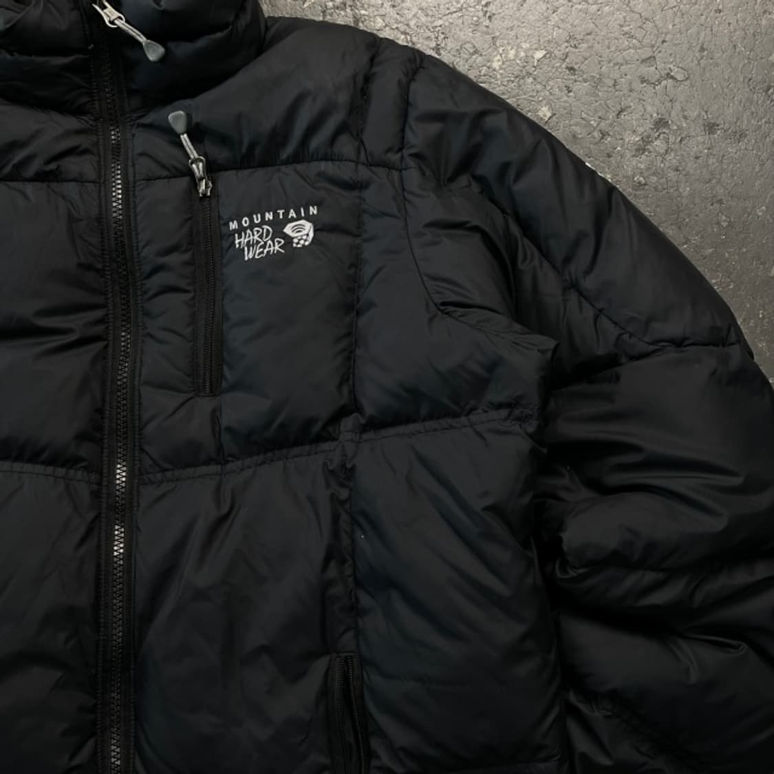 100 마운틴하드웨어 경량패딩  상품이미지2