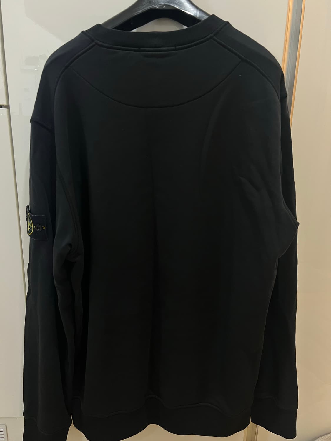 25ss 스톤아일랜드 맨투맨 2xl (새상품급) 상품이미지2