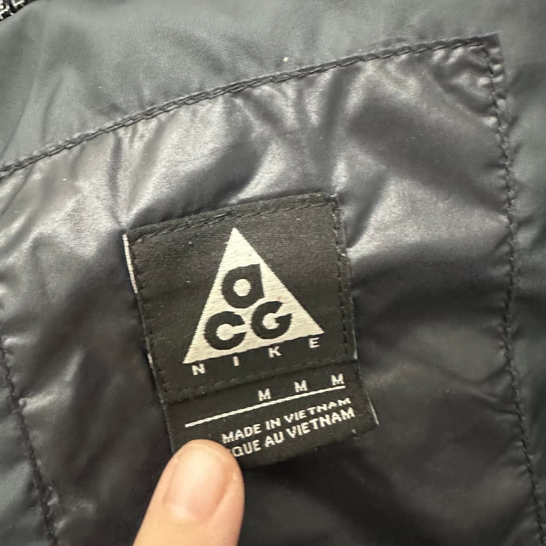 NIKE 나이키 ACG 구스다운 패딩 조끼 블랙 M 상품이미지9