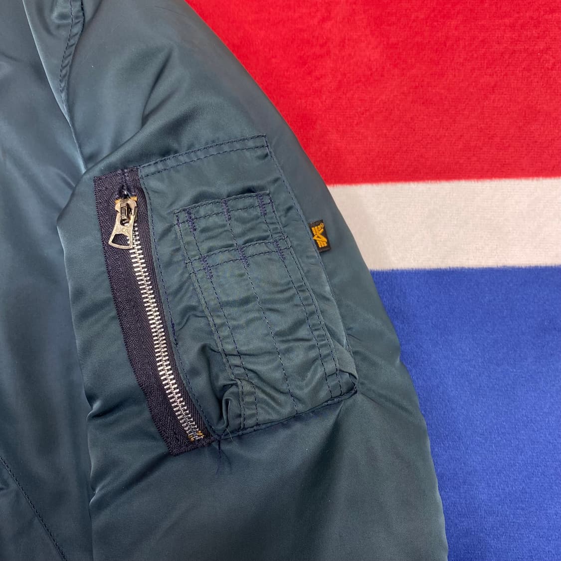 알파인더스트리 ma-1 항공점퍼 L  상품이미지4