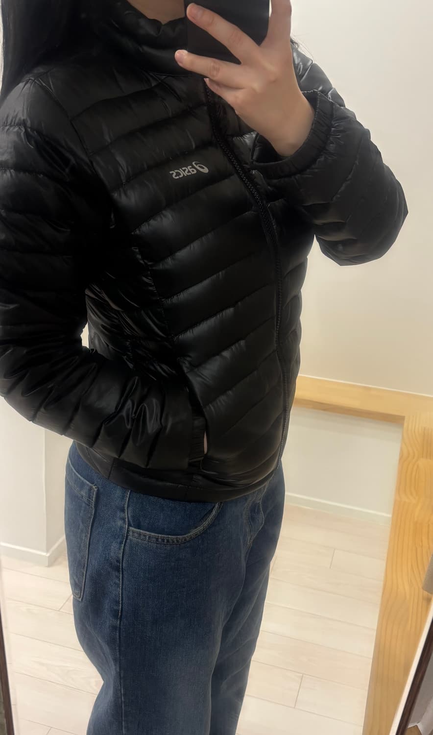 아식스 경량패딩 상품이미지2