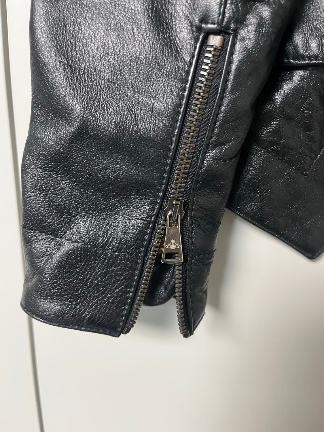 비비안웨스트우드 양가죽 자켓 38사이즈 상품이미지3