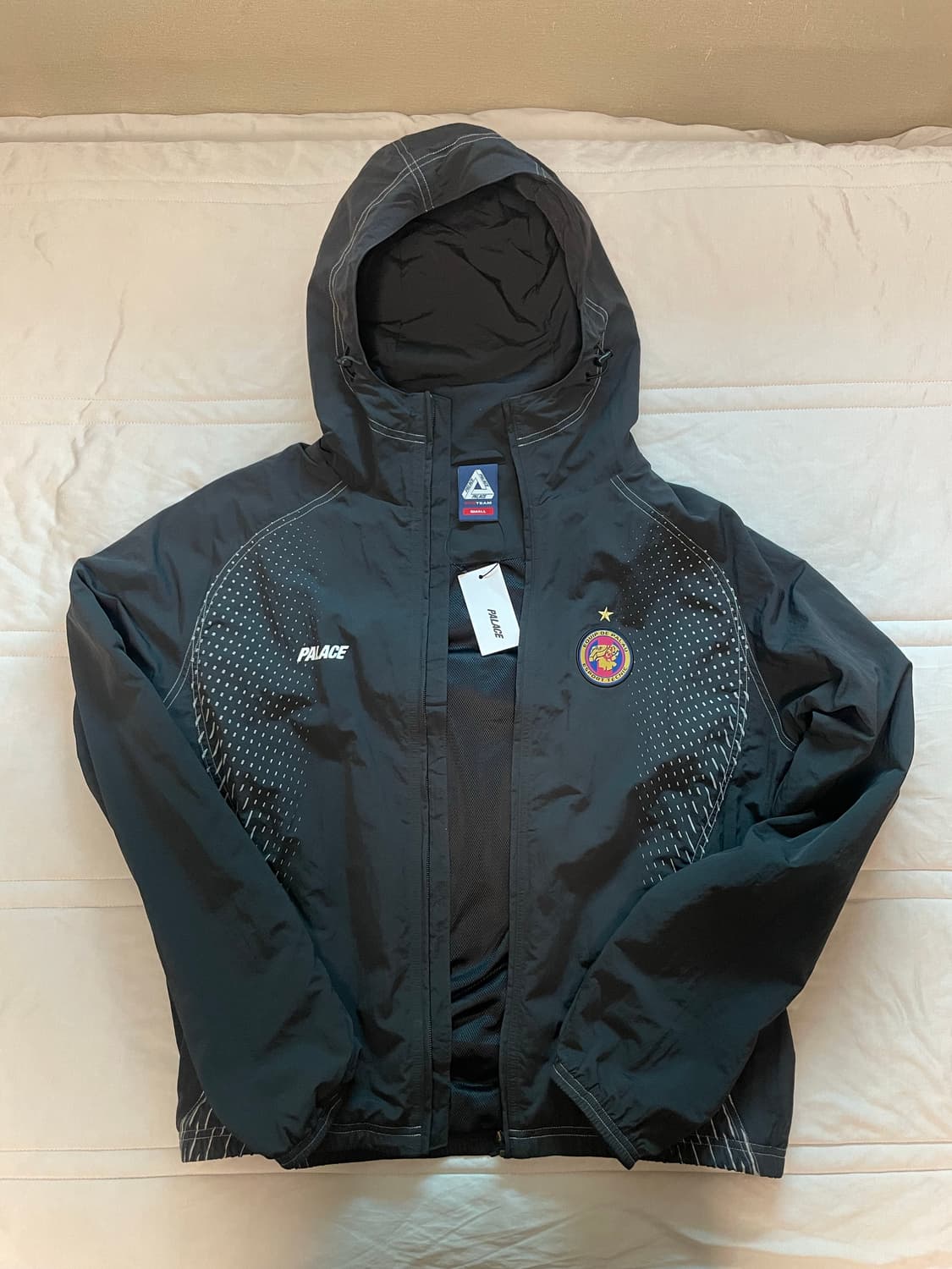 팔라스 25fw 프로 팀 후드 쉘 자켓 블랙 상품이미지1