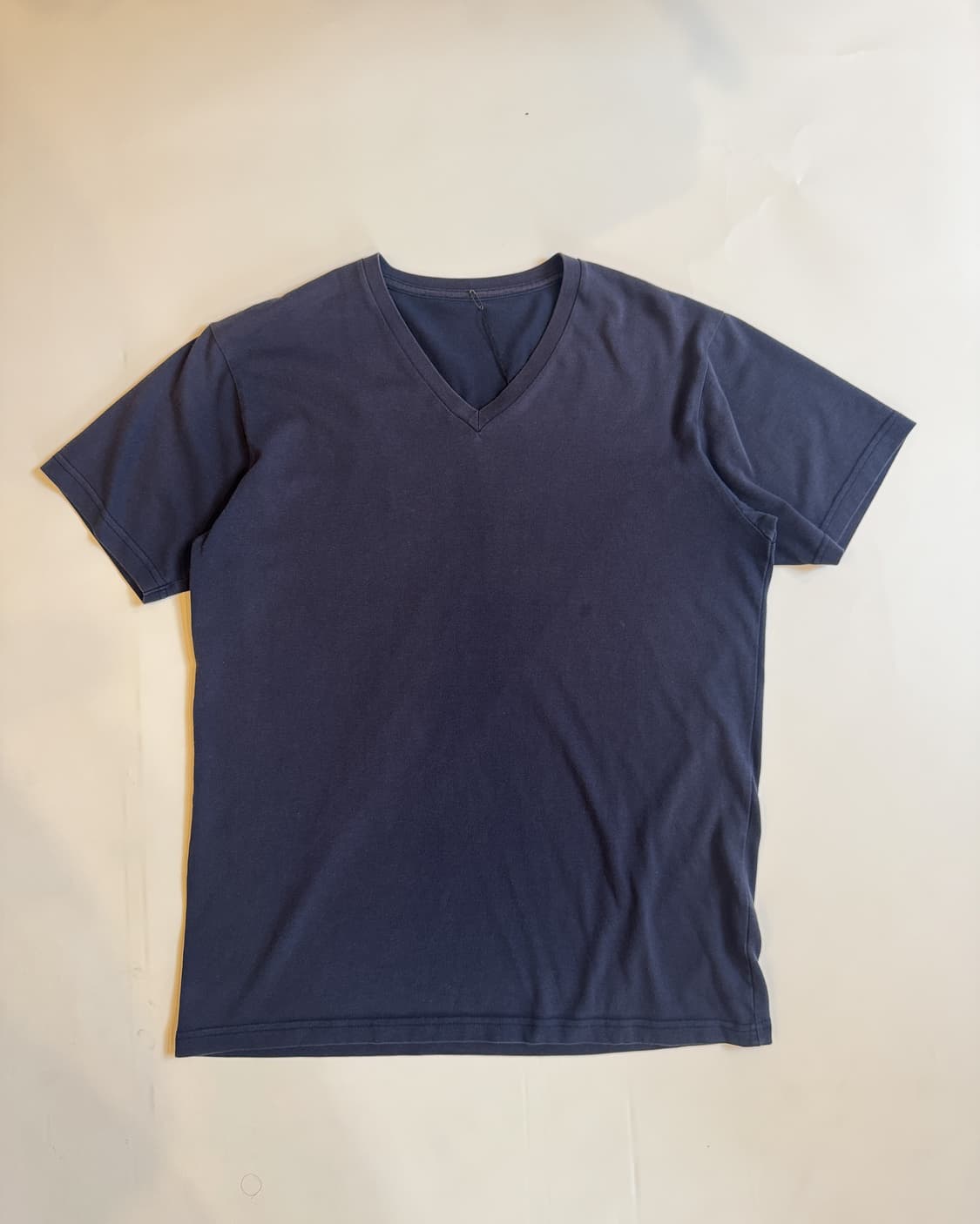 Navy Pigment Washed V-Neck Tee  상품이미지1
