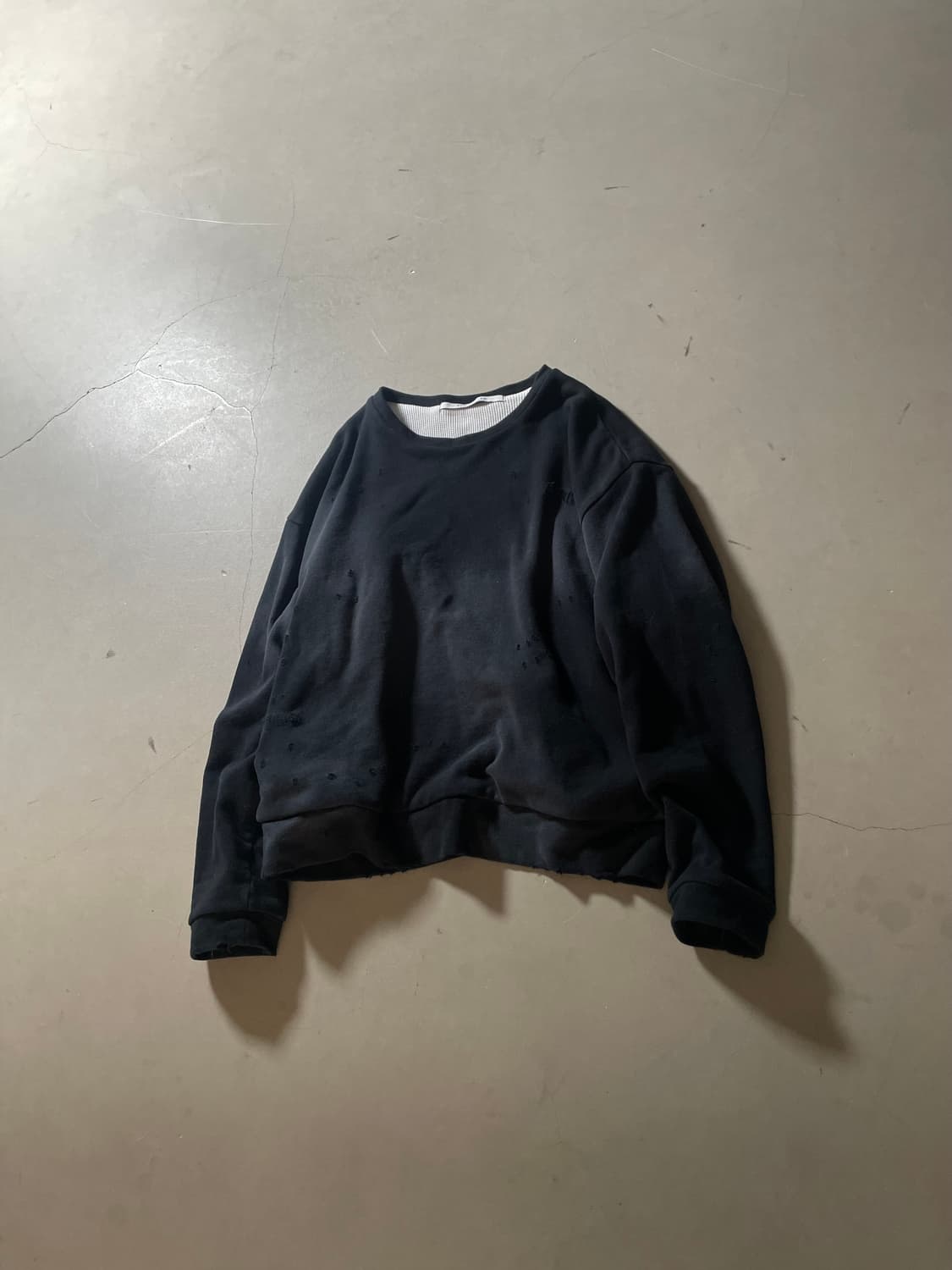 저널스탠다드 TRISECT2  Distressed 스웻셔츠 상품이미지1