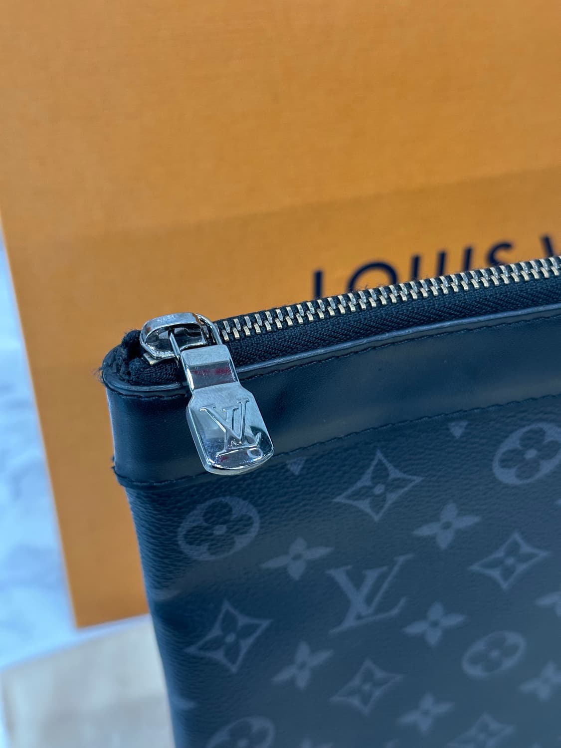 루이비통 이클립스 클러치 GM 상품이미지6