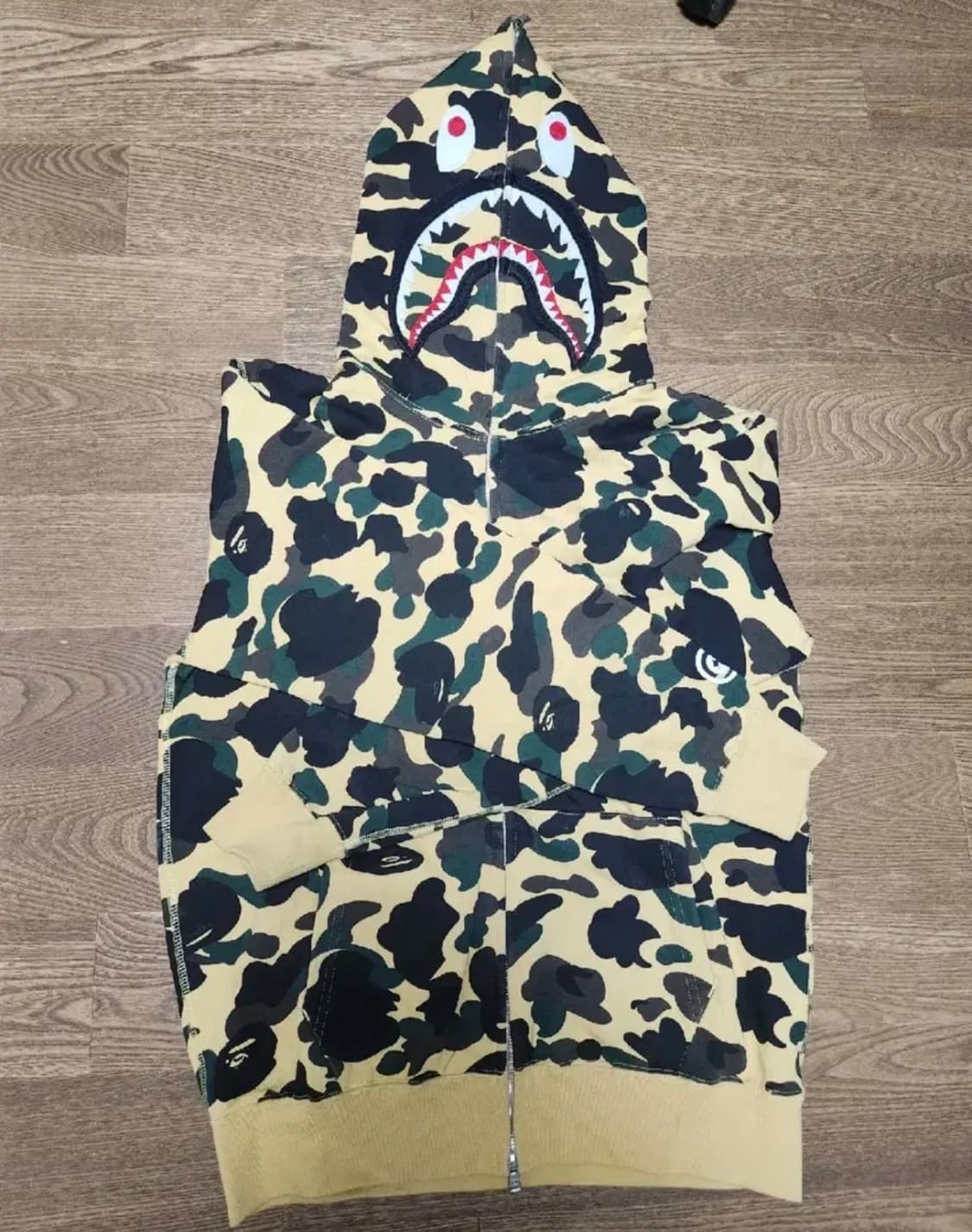 베이프 샤크후드 황계 정품 상품이미지1