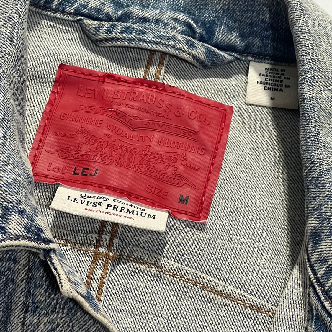 Levis Engineered Denim Trucker 상품이미지5