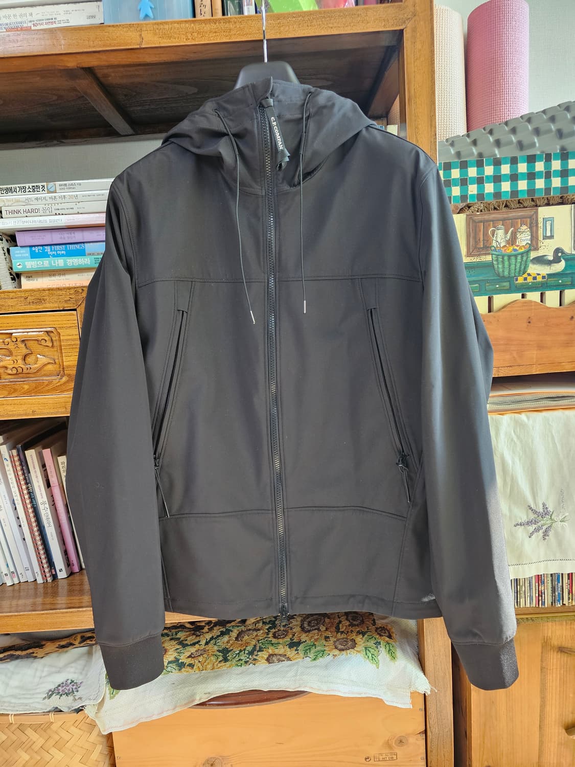 원가 65만 제일 기본이고 잘나가는 씨피 CP컴퍼니 고글 후드 자켓 상품이미지2