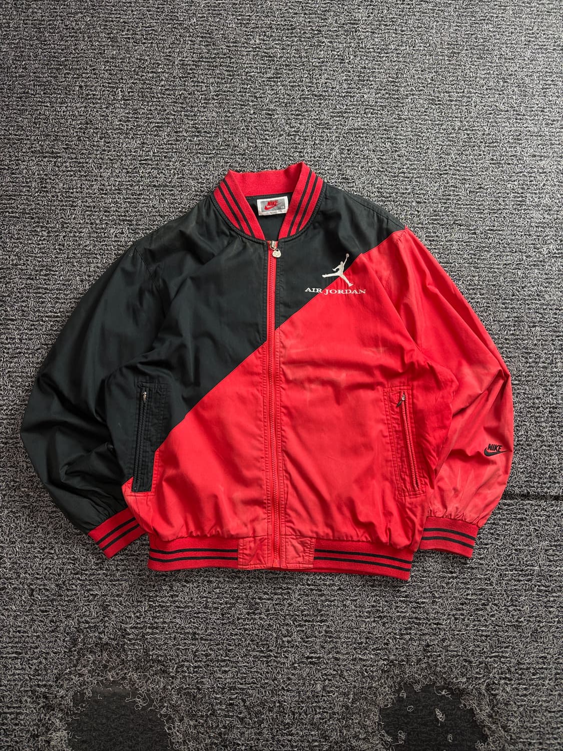 90s 나이키 에어조던 올드스쿨 빅로고 바시티 바람막이 4136 상품이미지2