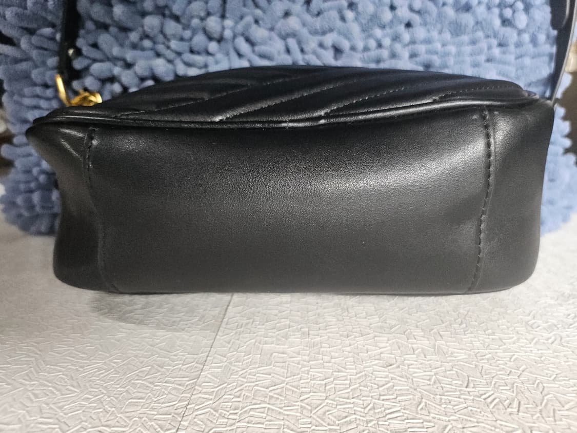 토리버치 키라 쉐브론 카메라백 ㅡ 하자체크 상품이미지6