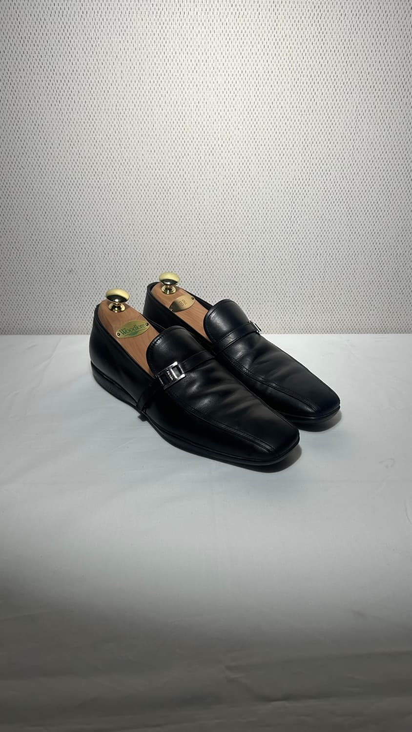 프라다 스트랩 로퍼  상품이미지1