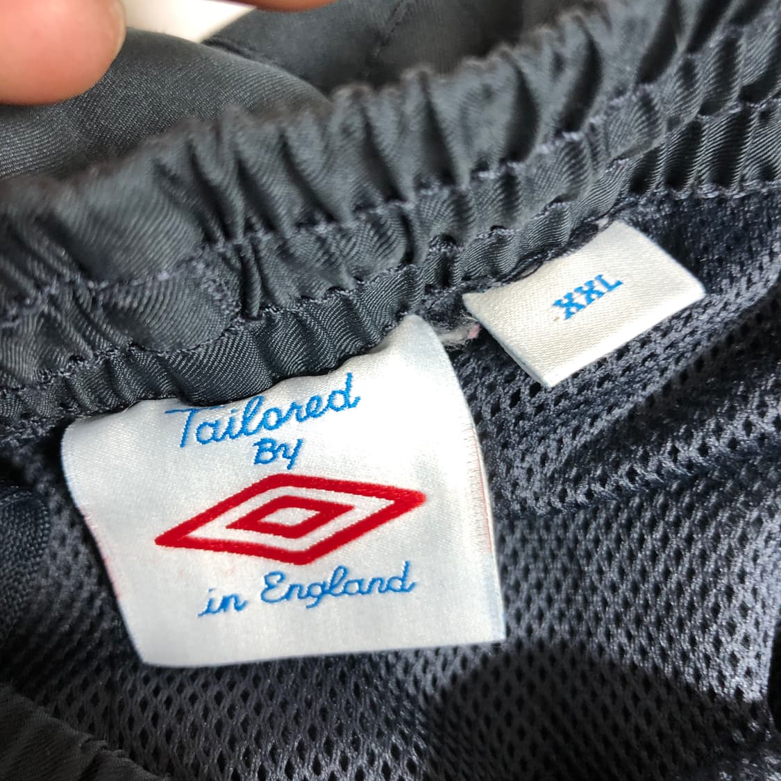 엄브로 맨시티 트레이닝 팬츠 2XM 상품이미지2