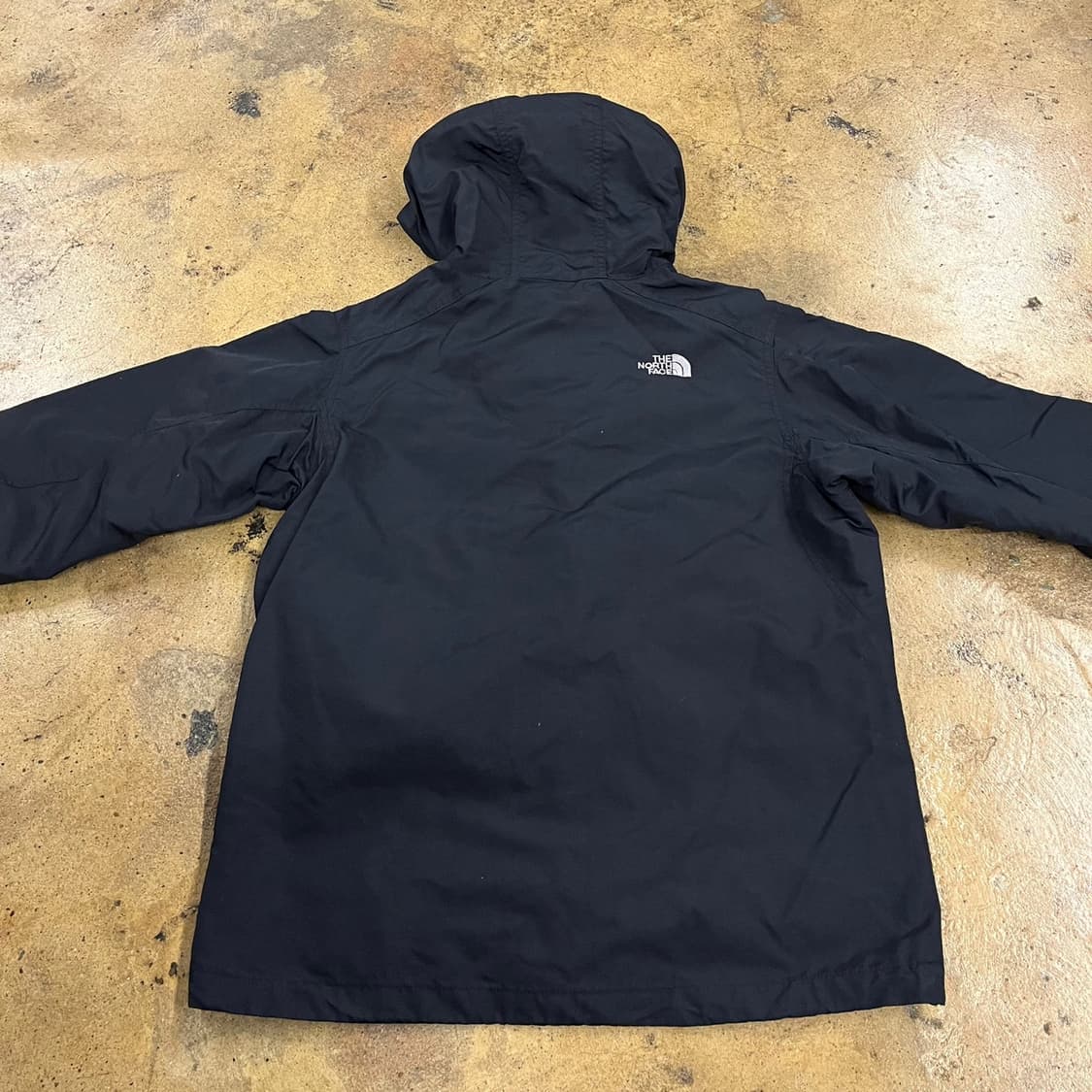 [정품/85] 노스페이스 블랙 후드 바람막이 자켓 b17 상품이미지4