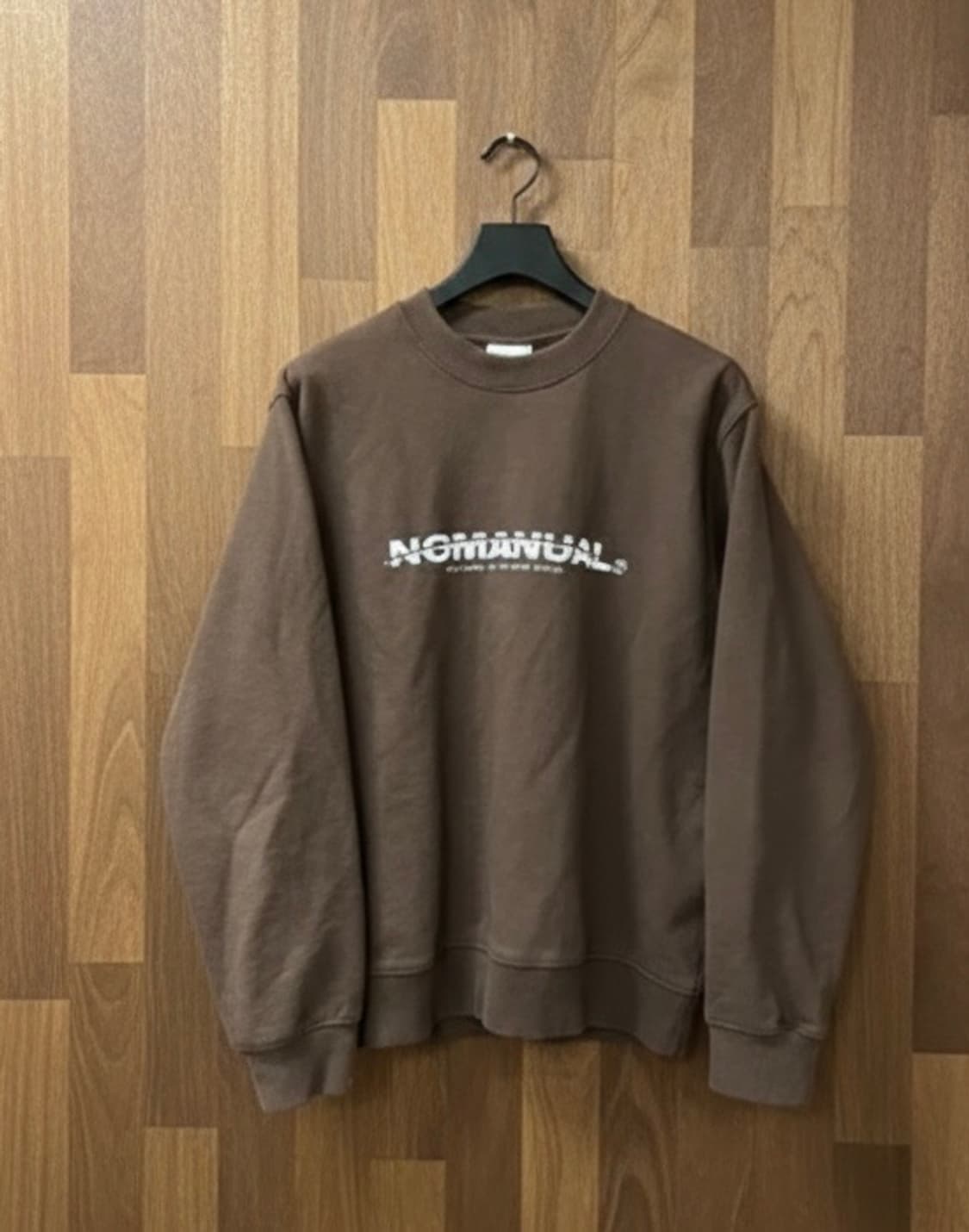 노매뉴얼 [민트급.정품] 맨투맨 자수 로고 스웻셔츠 M(103) 상품이미지2
