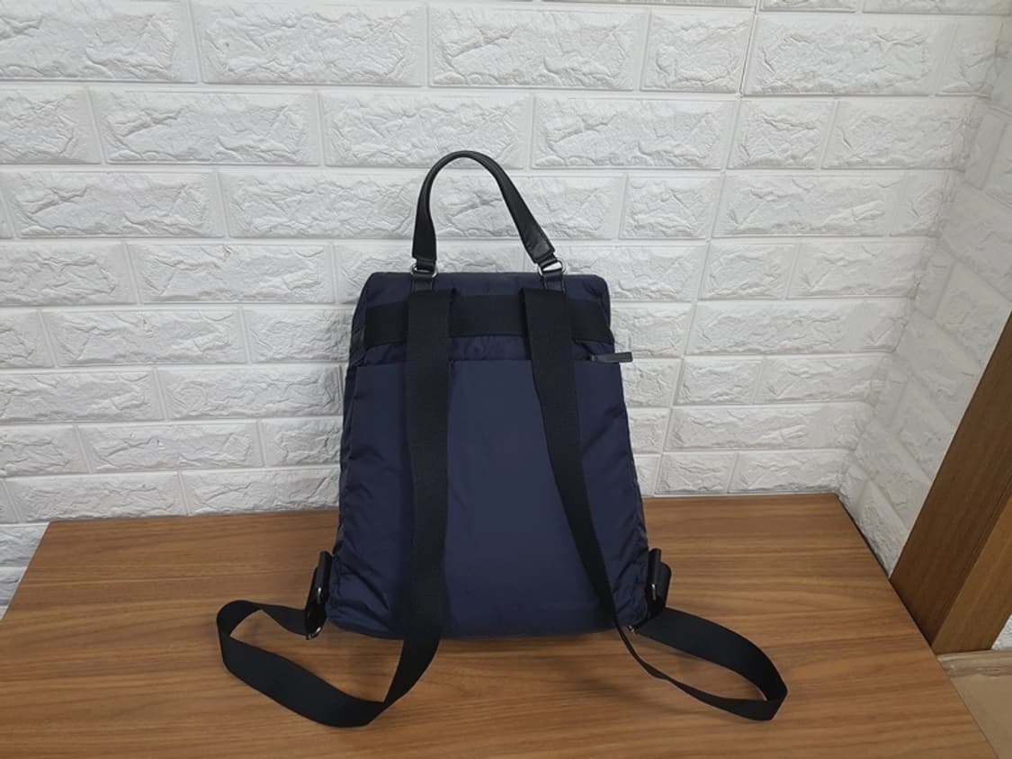 만다리나덕 여성 백팩 (정품) 상품이미지4