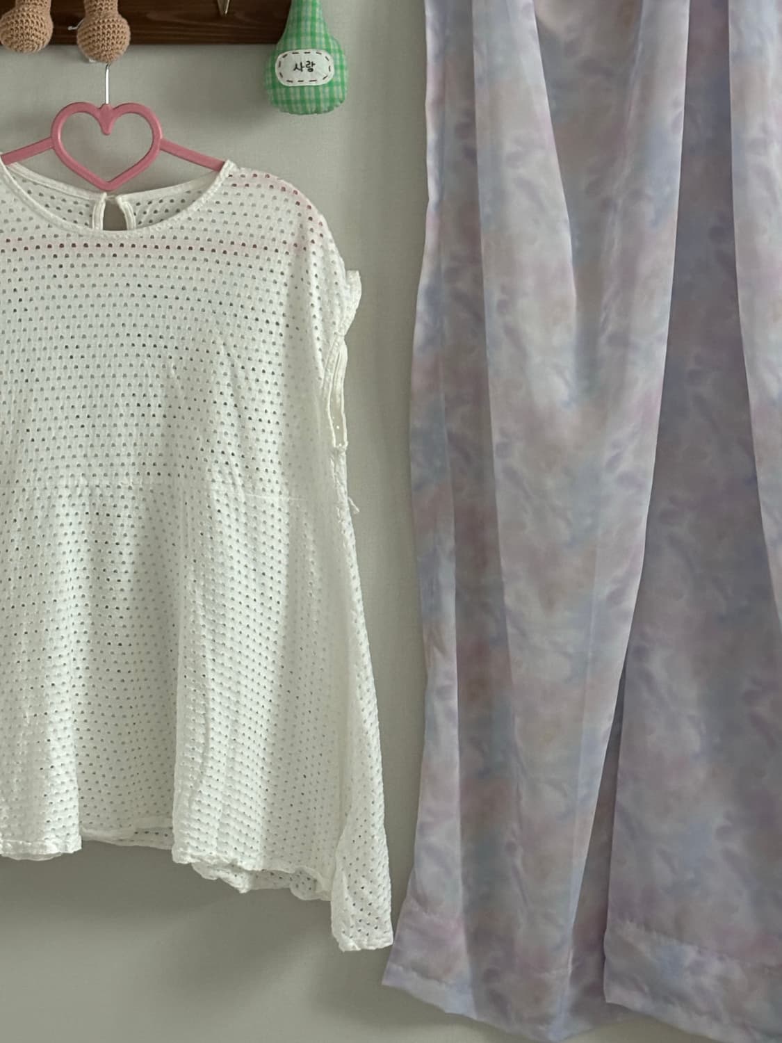 화이트 펀칭 티셔츠 상품이미지2