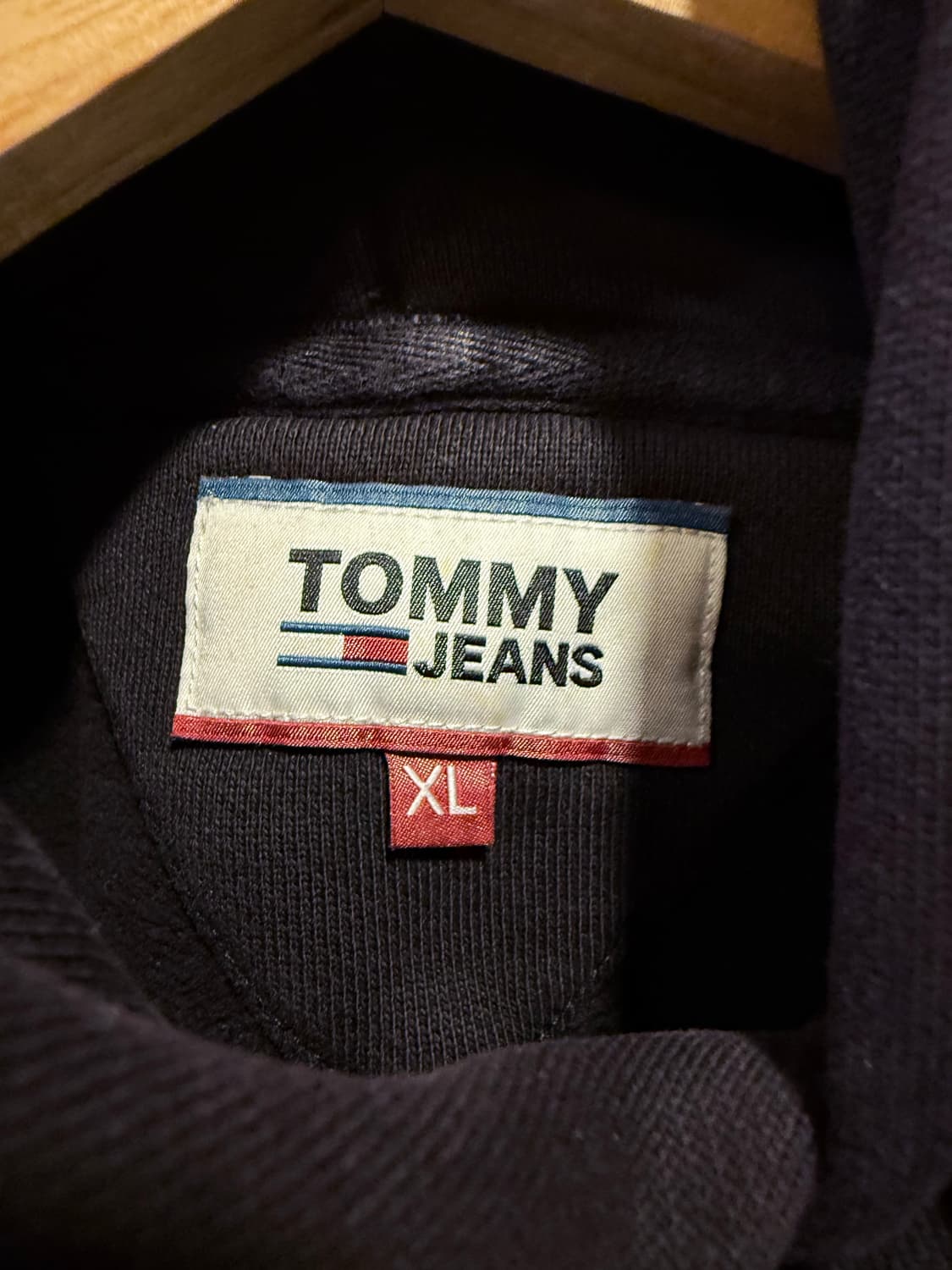 타미진스 블랙 크롭 후드티 상품이미지3