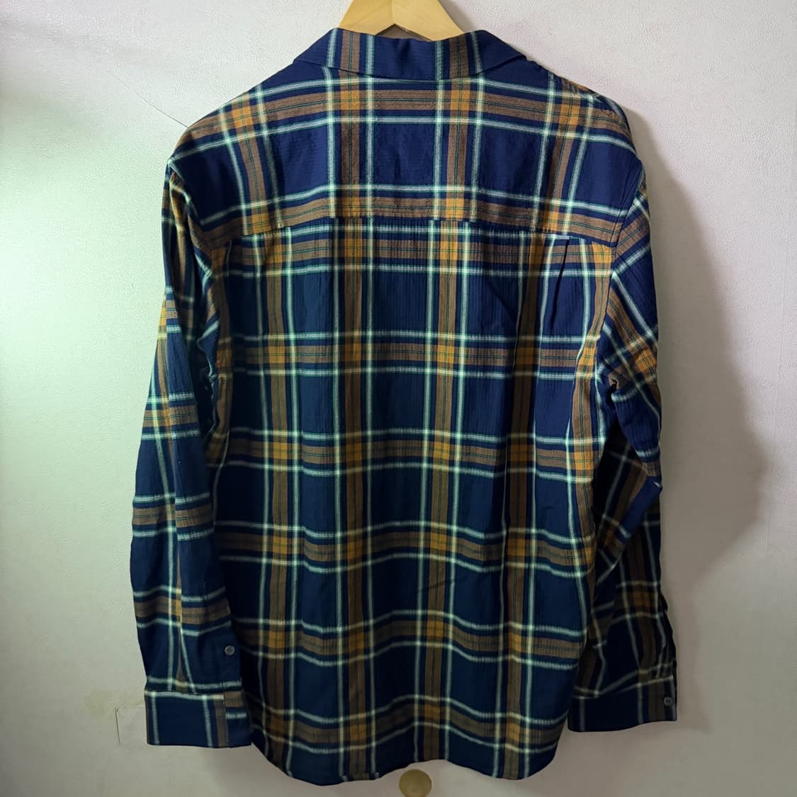 솔리드옴므 우영미 투버튼 체크 셔츠 48 (100-슬림 105) 상품이미지3