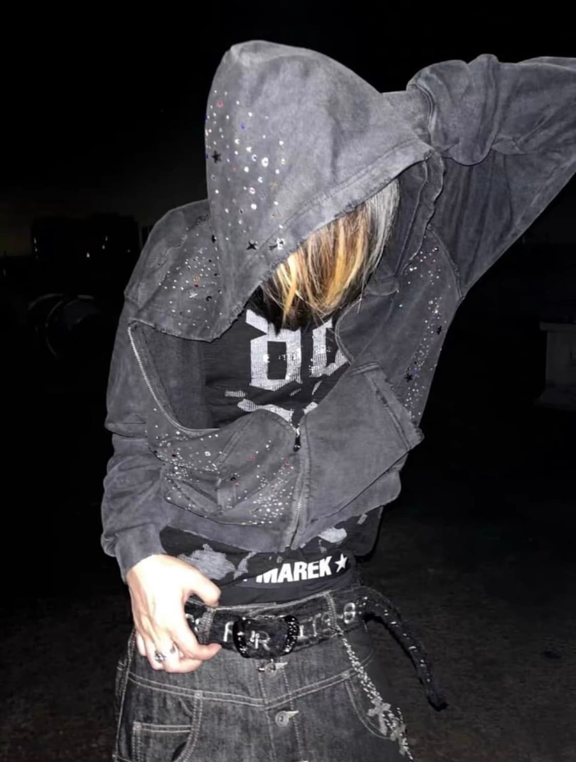 큐빅 후드집업 상품이미지1